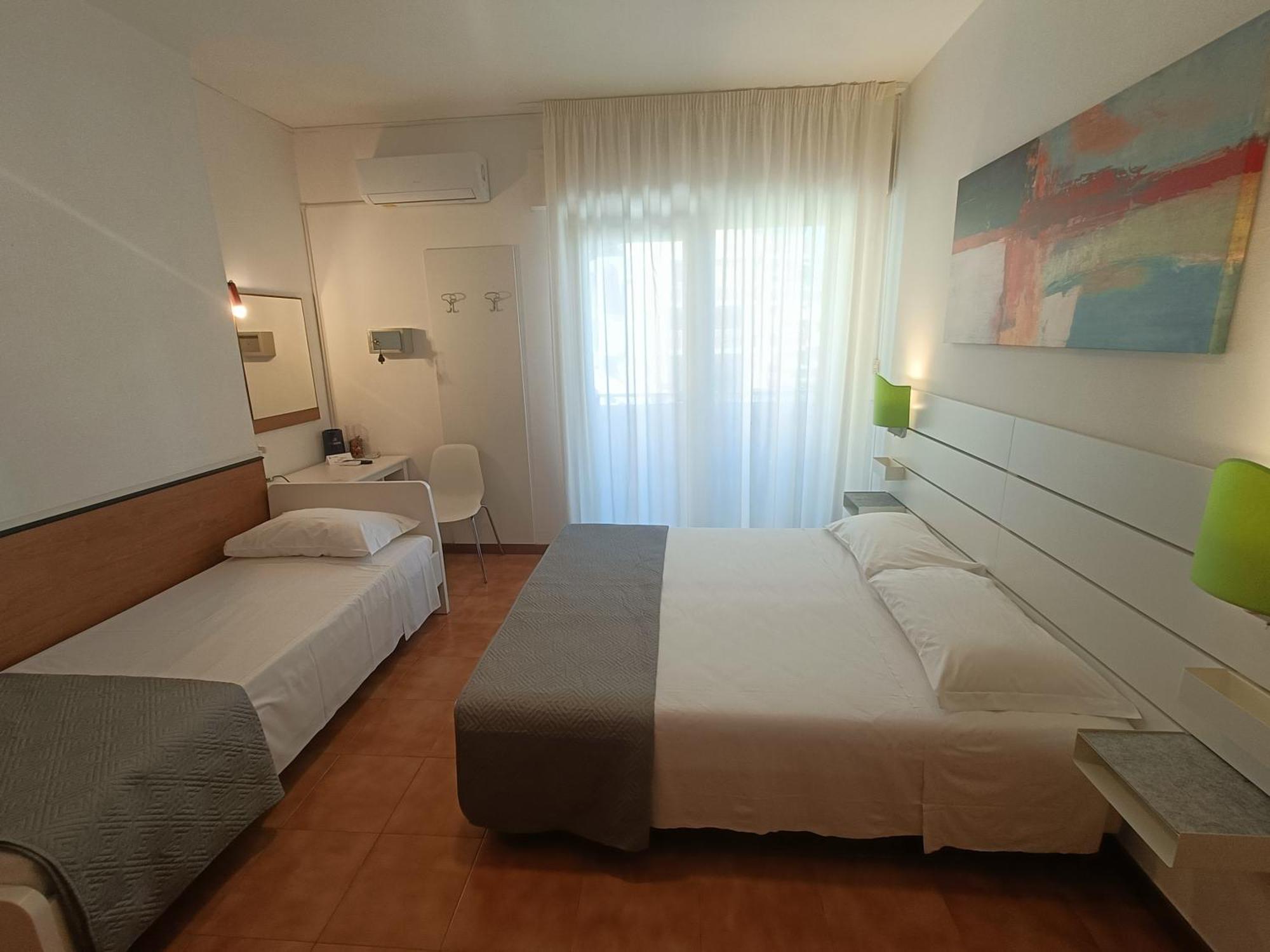 Hotel Merano Градо Екстер'єр фото