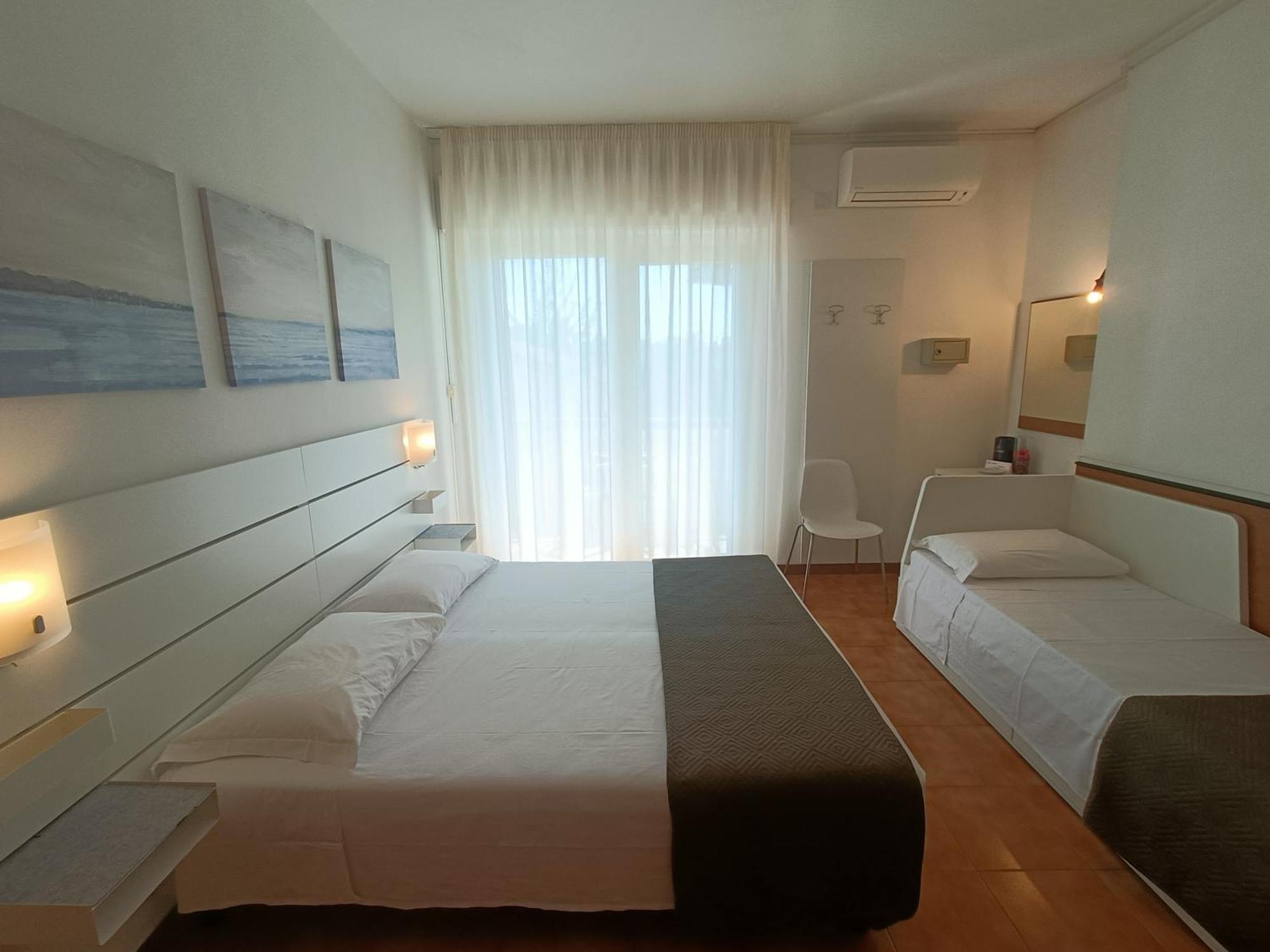Hotel Merano Градо Екстер'єр фото